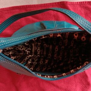 Chic Teal Shoulder Bag
